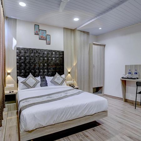 Hotel Arts International Mumbai Luaran gambar